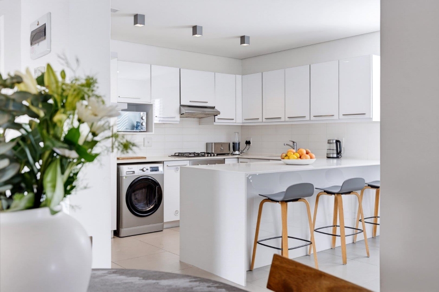 2 Bedroom Property for Sale in Gardens Western Cape